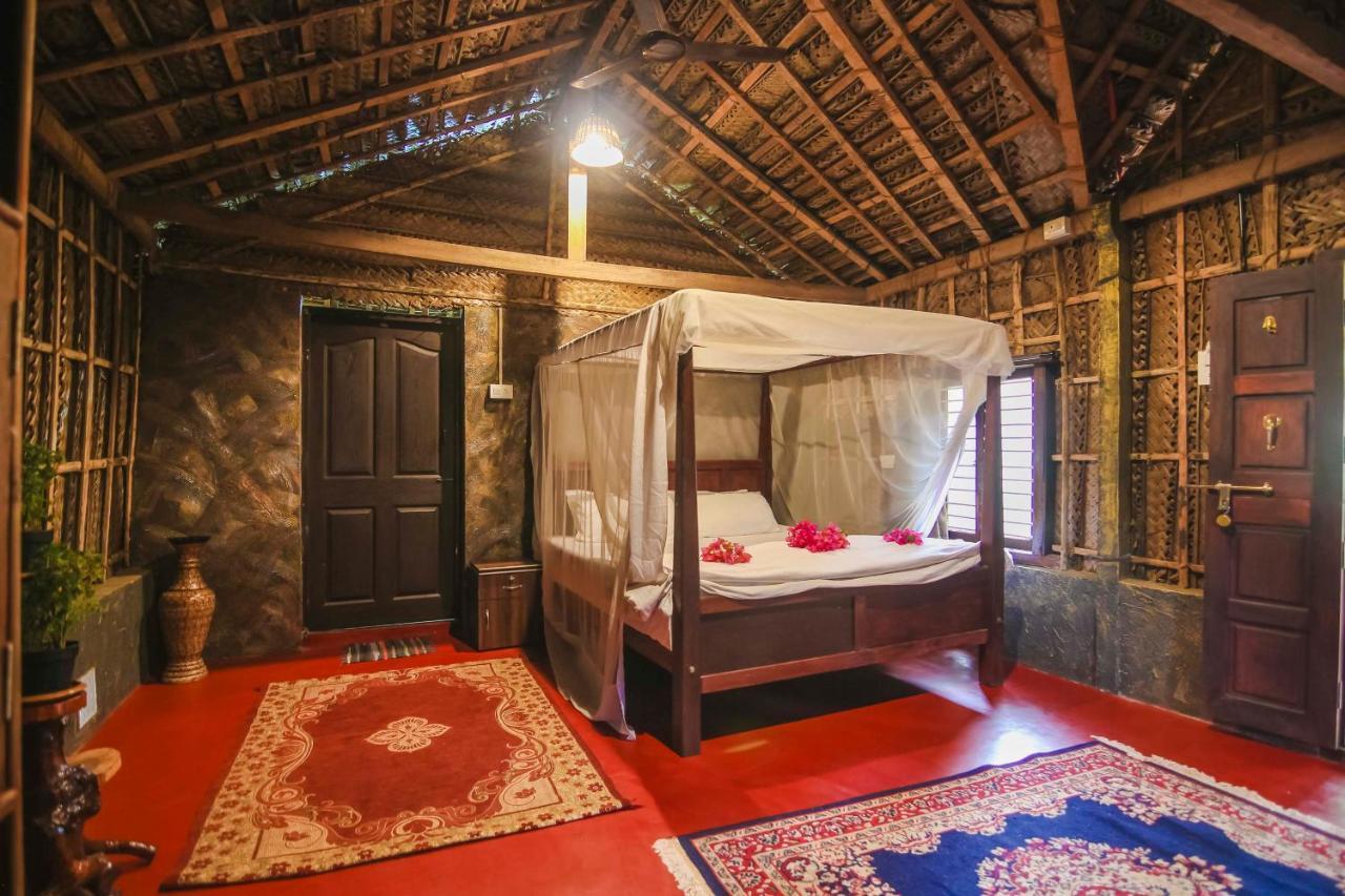 सहारा Palm Trees Ayurvedic Heritage 2*